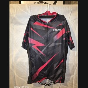 TELEYI Black and Red Cycling Jersey